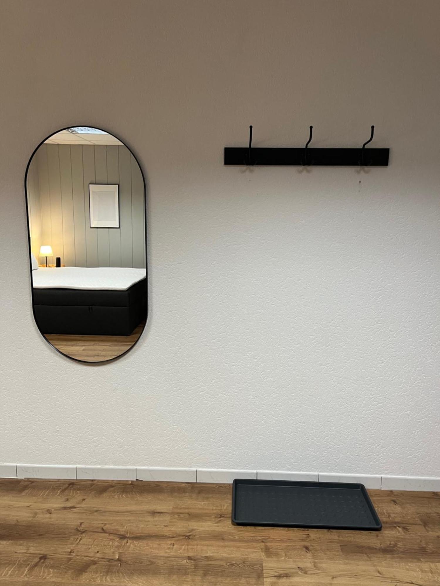 Weimotel Am See Mit Parkplatz, Kueche Und Hdtv Weimar  Eksteriør bilde